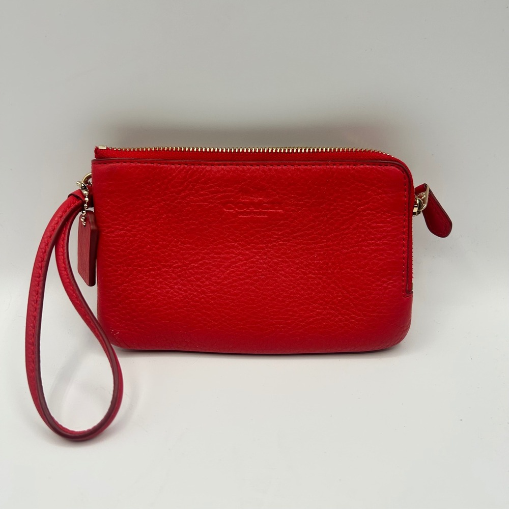 Coach Red Pebbled Leather Double Zip Wristlet Wallet Gold Hardware Classic‎